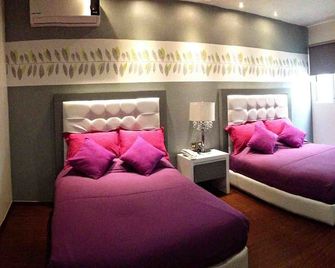 Hotel Centinela Grand - Arandas - Habitación