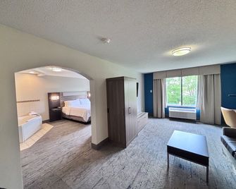 Holiday Inn Express & Suites Dayton North - Tipp City By IHG - Tipp City