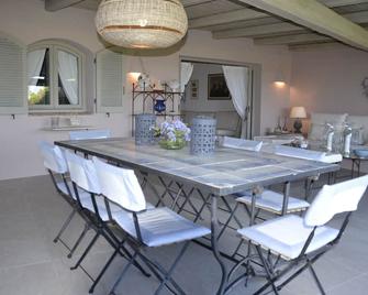 Villa in Costa Smeralda with a view - Arzachena - Comedor