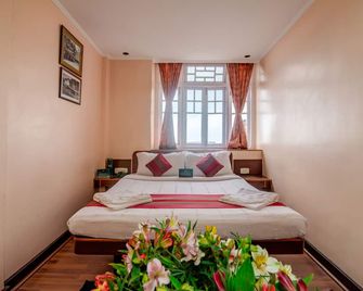 Muscatel Springburn - 100mts Mallroad - Darjeeling