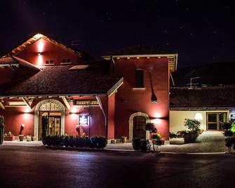 Magione Papale Relais - L’Aquila - Building
