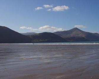Romantic cottage for two, on the Kerry long distance hiking trail, few minutes to the sea - Glenbeigh - Beach