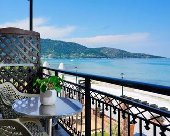 Kamelia & Semeli Hotel - Thasos Town - Balcon