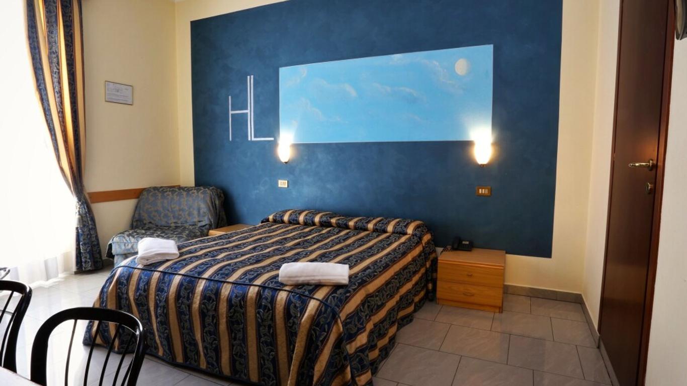 هوتل لوريتو