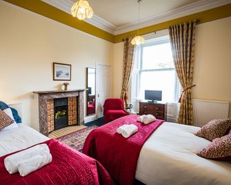 Strathallan Guest House - Edinburgh - Bedroom