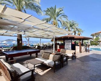 Sunset Beach Club Lebrentals - Fethiye - Patio