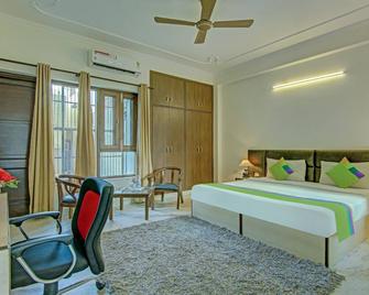 Itsy Hotels Swastika Inn Sector 26 - Noida - Bedroom