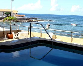 هيدجي أندرادي مار أوتيل - سلفادور - حوض السباحة