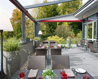 Leonardo Hotel Völklingen-Saarbrücken - Völklingen - Patio