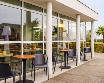 Ibis Budget Ancenis - Mésanger - Gebouw