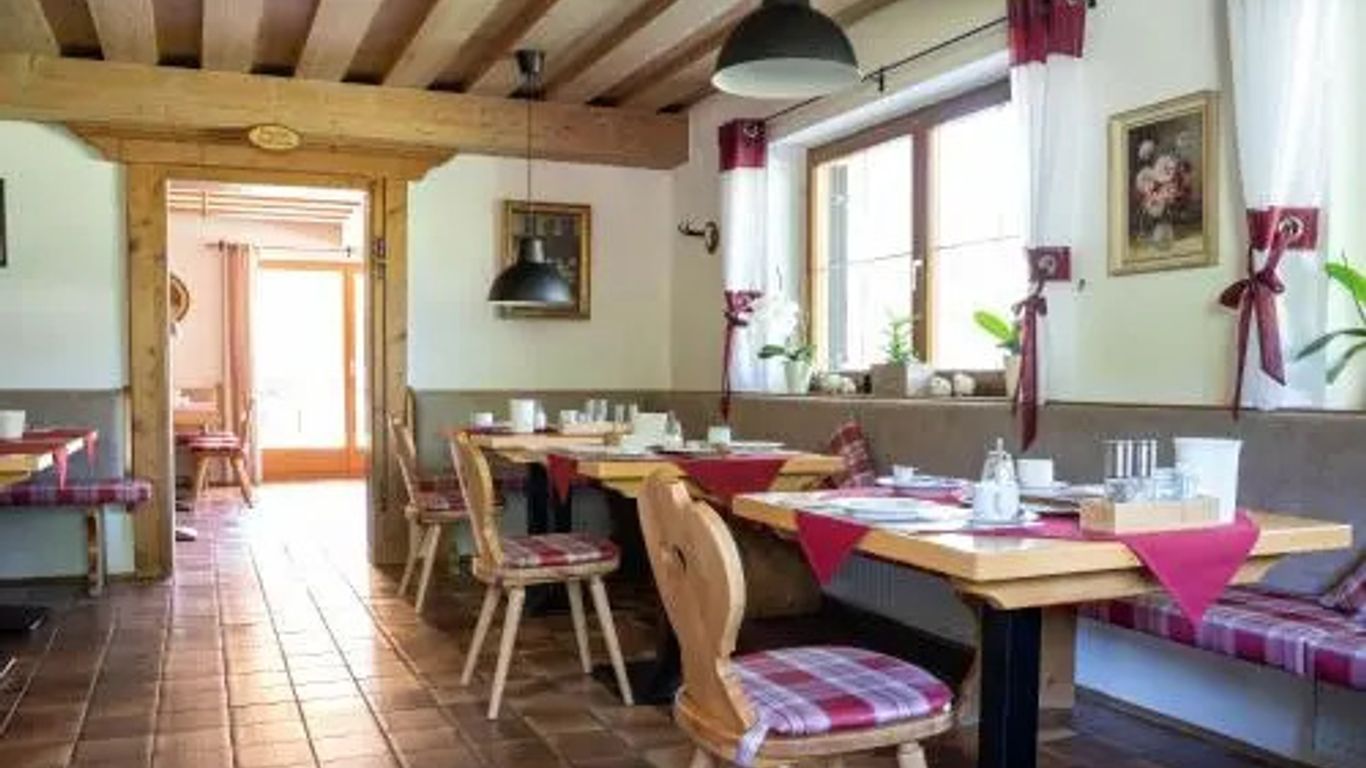 Hotel & Chalets Lampllehen