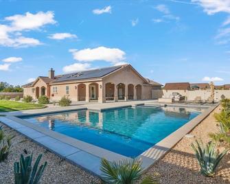 Palmdale California - Palmdale - Alberca