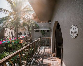 Baxar - Acapulco - Balcón