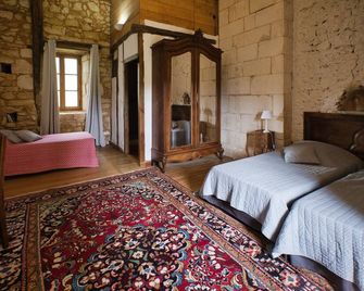 Gîte Grottes Du Périgord, 12 Km From Sarlat, 3 Bedrooms, 2 Bathrooms - Cénac-et-Saint-Julien - Chambre