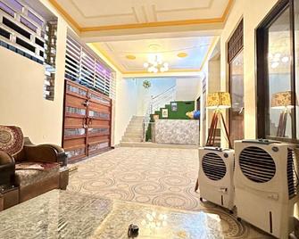 Ramadhya Palace - Faizābād - Lobby