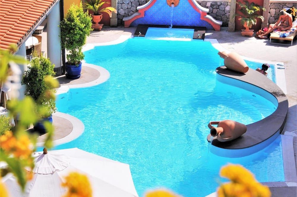 Arciduca Grand Hotel - ליפארי - בריכה