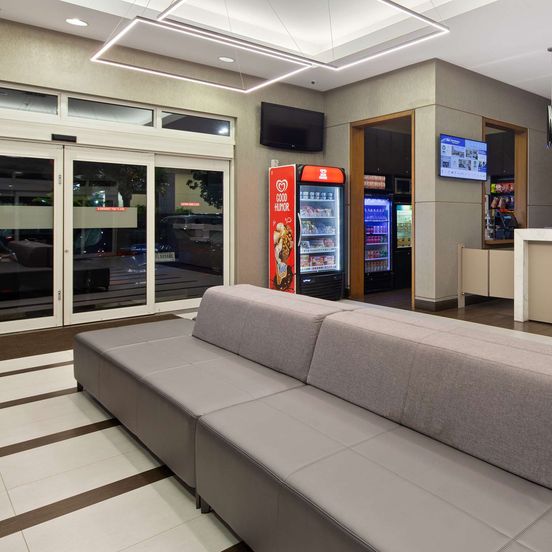 Best Western Plus Miami Intl Airport Hotel & Suites Coral Gables image 1