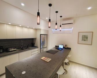 1st Luxury Warehouse - Cancún - Cocina