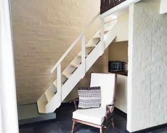 Green Hills Forest Lodge - Keurboomstrand - Trappen