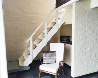 Green Hills Forest Lodge - Keurboomstrand - Aufgang