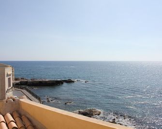 Luxury Apt in Ancient Building - Siracusa