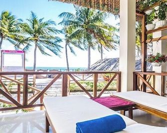 Paradise Resort Doc Let - Ninh Hoa - Balcony