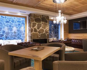 Chalet Marcora - קאמפיטלו די פאסה - טרקלין