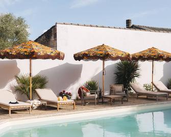 Magnificent Suite Apartment with swimming pool N°4 - Saint-Seurin-de-Cadourne - Pool