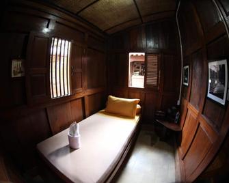 Omah Garengpoeng Guest House - Magelang - Slaapkamer