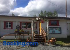 Klutina Kate's B&B - Copper Center - Bâtiment