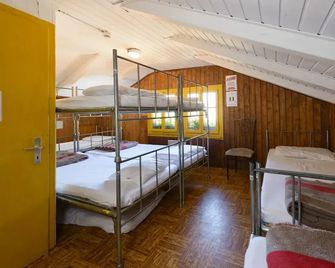 Matterhorn Hostel - Zermatt - Quarto
