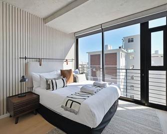 One26 On M - Fluent Luxury Serviced Apartments - Cape Town - Bedroom