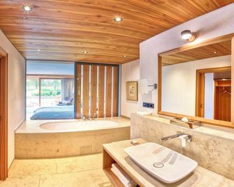 Romantik Hotel Zum Klosterbräu - Neuburg an der Donau - Baño