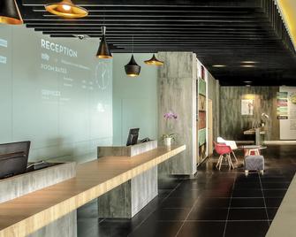 Ibis Makassar Losari - Makassar - Lễ tân