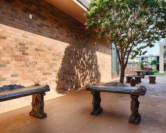 Best Western Greenville Airport Inn - גרינוויל - בניין