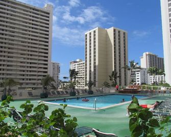 Hawaii 2 Min From The Beach - Honolulu - Uima-allas