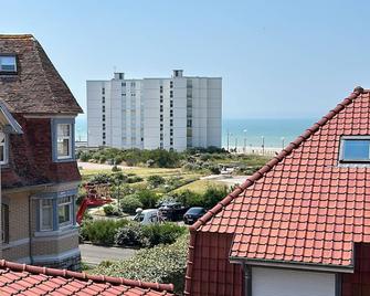 Hardelot-Plage: 2-bedroom apartment 150m from the beach and town center - Neufchâtel-Hardelot - Building