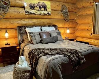 Aurora Rustic Lodge with Denali Views - Nenana - Habitación