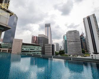 PH Suites at Banyan Tree Studio King Suites - 6 - Kuala Lumpur - Piscina