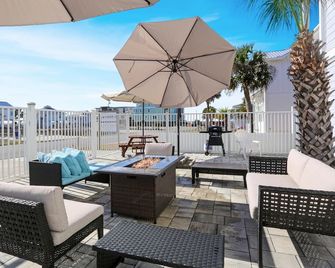Good Day Sunshine by Pristine Properties - Mexico Beach - Balcón
