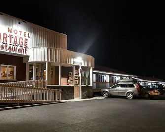 Le Portage - Matane - Building