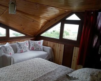 Tasev Butik Otel - Dikili