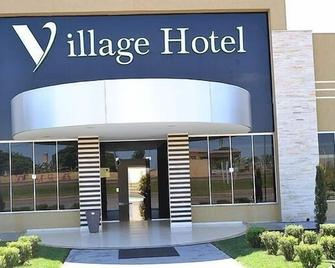 Village Hotel - Cáceres - Edifício