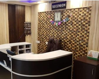 Hotel Bridge View - Kanpur - Recepción