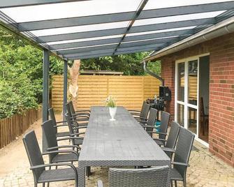 Amazing home in Dragun with sauna - Gadebusch - Patio