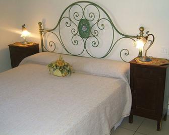 Locanda Canareggio - San Biagio di Callalta - Bedroom