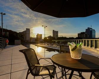 San Diego Suites Ipatinga - Ipatinga - Balcone