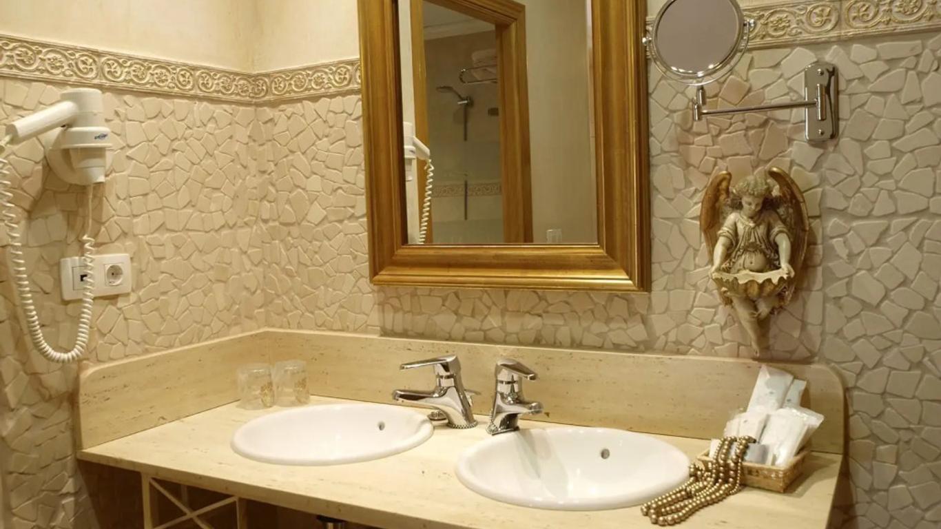 Palasiet Wellness Clinic&thalasso 4 Sup