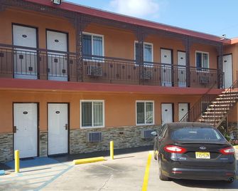 Travel Inn Motel - לוס אנג'לס - בניין