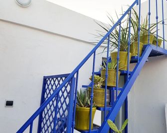Majorelle Hostel - Marrakech - Escaleras